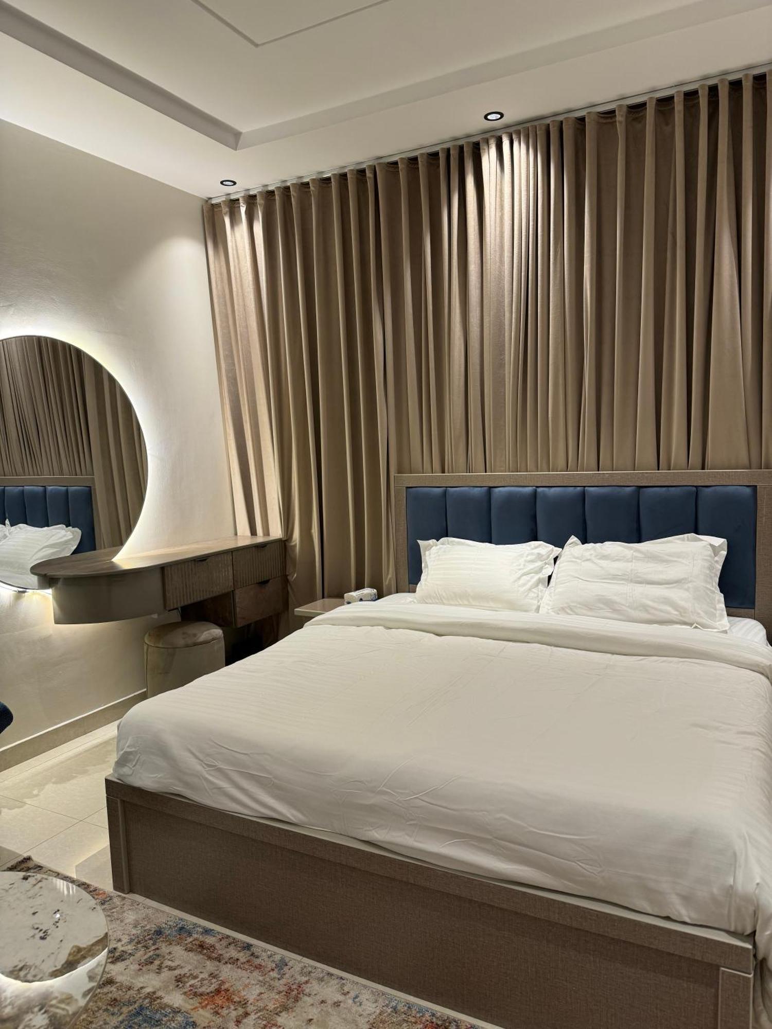 Apartment Self Entry Elegant Near Blvd Riyadh